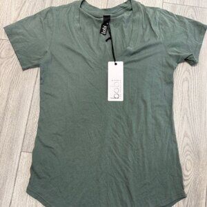 Bobi Womens Tee Shirt NWT Sz S / Would also fit M